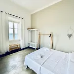 La Siesta בית הארחה 3*