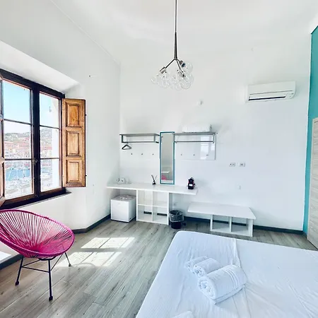 La Siesta Guest house