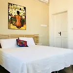 بيت ضيافة La Siesta 3*